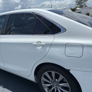 2016 Toyota CAMRY XLE — фото 6