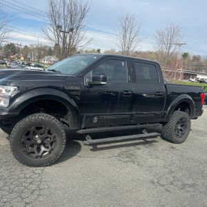 FORD F-150 LARIAT - 4