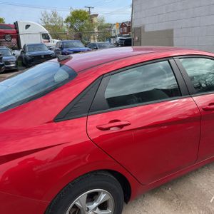 HYUNDAI ELANTRA SE - 9