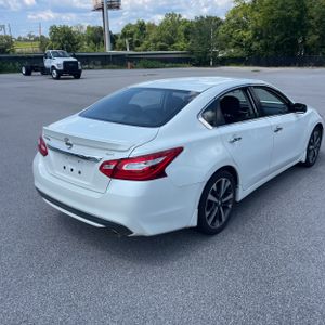 صورة 8 لـ 2016 Nissan ALTIMA 2.5 SR