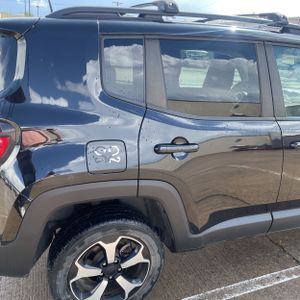 JEEP RENEGADE - 8
