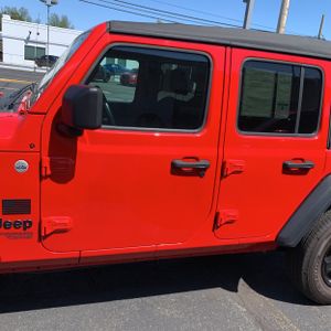 JEEP WRANGLER UNLIMITED SPORT S - 4
