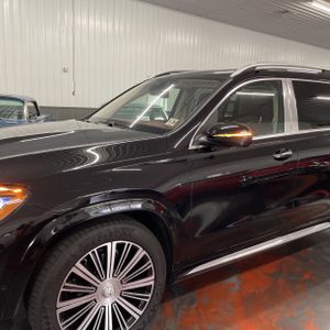 MERCEDES-BENZ GLS - 2