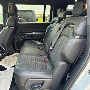 صورة مصغرة 34 لـ 2022 Rivian R1S LAUNCH EDITION