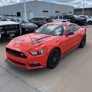 FORD MUSTANG GT PREMIUM - 1
