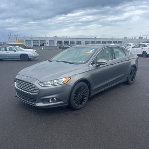 FORD FUSION SE - 1