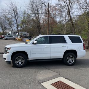CHEVROLET TAHOE LS - 3