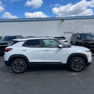 CHEVROLET TRAILBLAZER LT - 10