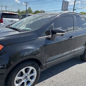 FORD ECOSPORT SE - 2