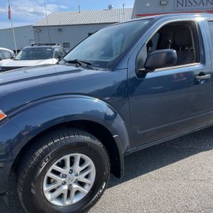 2019 Nissan FRONTIER SV 照片 2