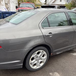 FORD FUSION SE - 9
