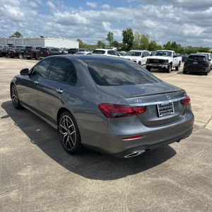 MERCEDES-BENZ E-CLASS - 5