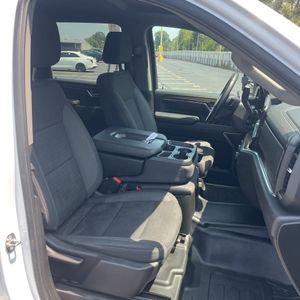 2024 Chevrolet SILVERADO 2500HD LT 缩略图 33