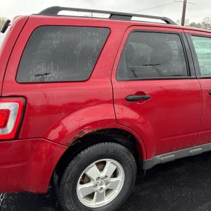 FORD ESCAPE XLT - 9