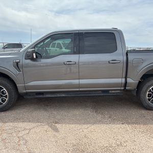 FORD F-150 XLT - 4