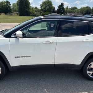 صورة 4 لـ 2019 JEEP COMPASS LIMITED
