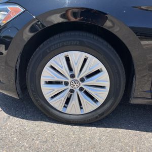 2019 Volkswagen JETTA S — миниатюра 17