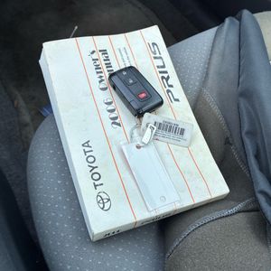 صورة 48 لـ 2006 Toyota PRIUS BASE