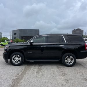 CHEVROLET TAHOE LS - 3