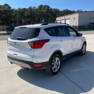 FORD ESCAPE SEL - 8