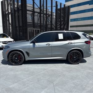 صورة 3 لـ 2025 BMW X5 M60I