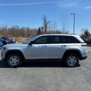 JEEP GRAND CHEROKEE LAREDO - 3