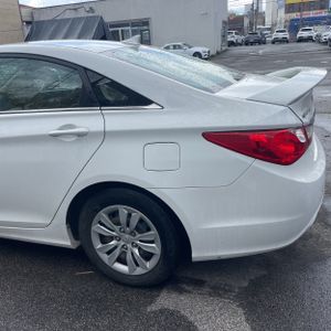 HYUNDAI SONATA GLS - 6