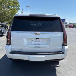 CADILLAC ESCALADE LUXURY - 7