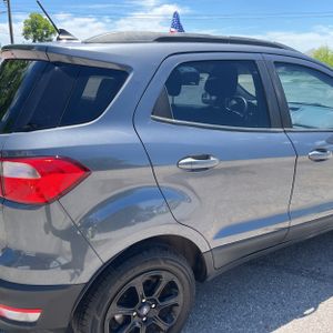 FORD ECOSPORT SE - 9