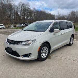 CHRYSLER PACIFICA TOURING - 1