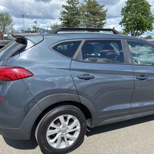 HYUNDAI TUCSON SE - 9
