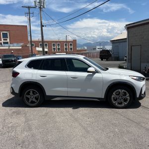 2025 BMW X1 XDRIVE28I — фото 10