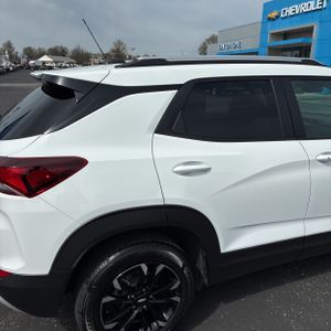 CHEVROLET TRAILBLAZER LT - 9