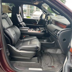 2019 Lincoln NAVIGATOR RESERVE — миниатюра 32