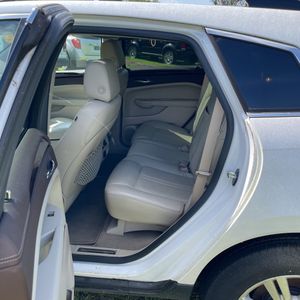 صورة مصغرة 34 لـ 2011 Cadillac SRX LUXURY COLLECTION