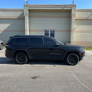 JEEP GRAND CHEROKEE L LIMITED - 10