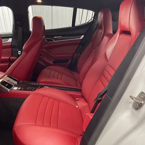 2016 Porsche PANAMERA GTS 照片 33