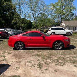 FORD MUSTANG GT - 10