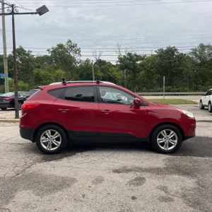 2011 Hyundai TUCSON GLS — фото 10
