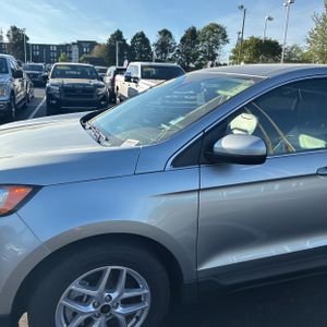 FORD EDGE SEL - 2