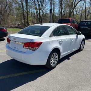 CHEVROLET CRUZE LS - 8