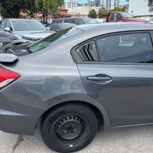 صورة 9 لـ 2014 Honda CIVIC LX