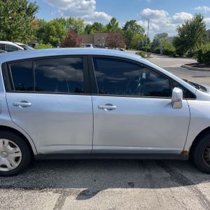 2011 Nissan VERSA 1.8S thumbnail 11
