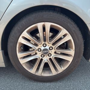 2016 Lincoln MKZ BASE — миниатюра 18