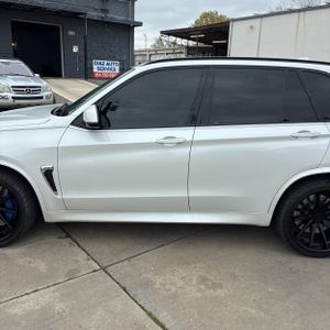 BMW X5 M BASE - 4