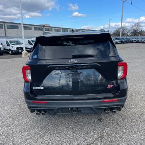 FORD EXPLORER ST - 7