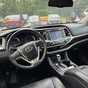 2014 Toyota HIGHLANDER LIMITED 缩略图 37