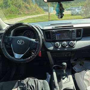 صورة مصغرة 36 لـ 2016 Toyota RAV4 LE