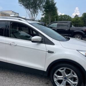 صورة مصغرة 11 لـ 2019 FORD ESCAPE TITANIUM