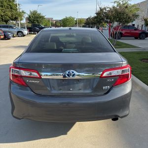 TOYOTA CAMRY HYBRID XLE - 7